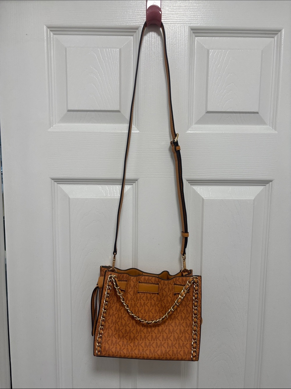 Michael Kors cider color MK Logo Chain-Trim Shoulder Bag - Picture 10 of 11